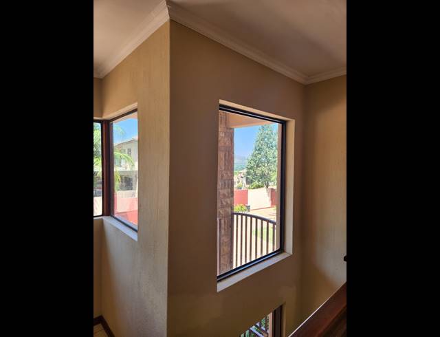 6 BEDROOM HOUSE FOR SALE IN BIRDWOOD ESTATE